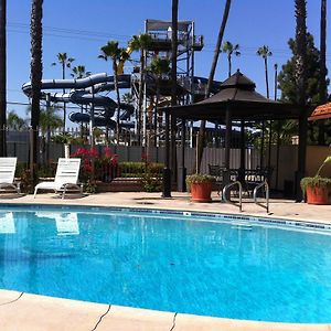 Best Inn & Suites